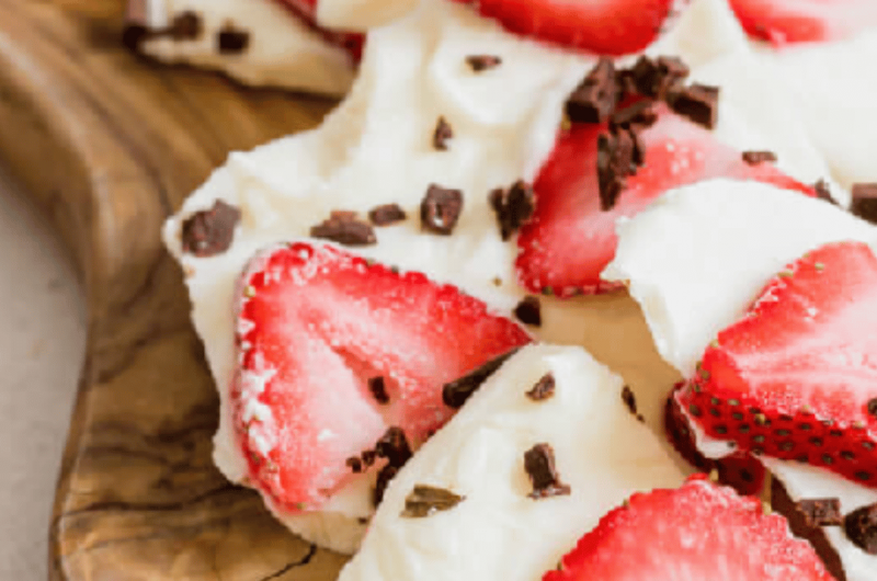 Chocolate & Strawberry Yoghurt Bark
